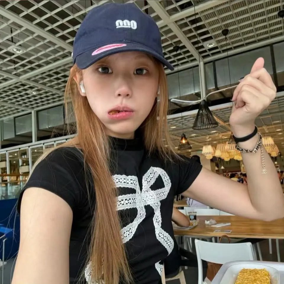 龙纹身的女鬼入镜